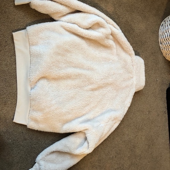 Express Sweater - Picture 3 of 5